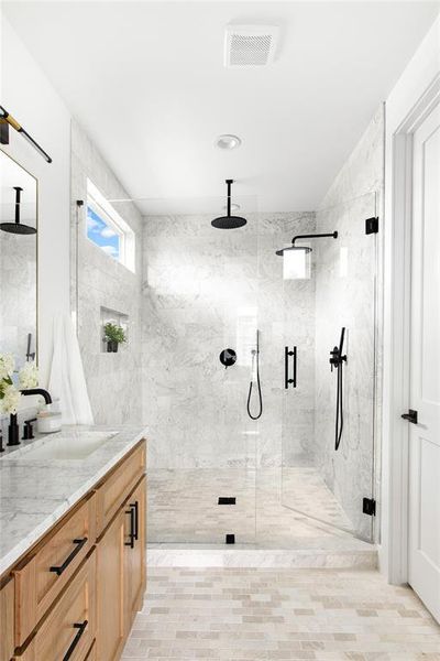 Furnished interior view inside a new home in , Dallas (Image 27).