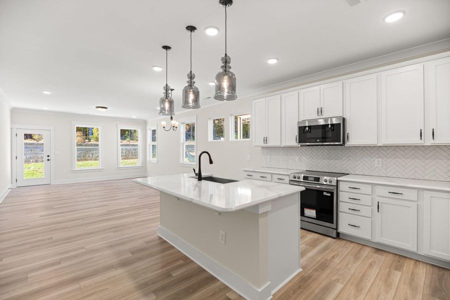Furnished interior view inside a new home in Harbor Crossing, Greensboro (Image 7).