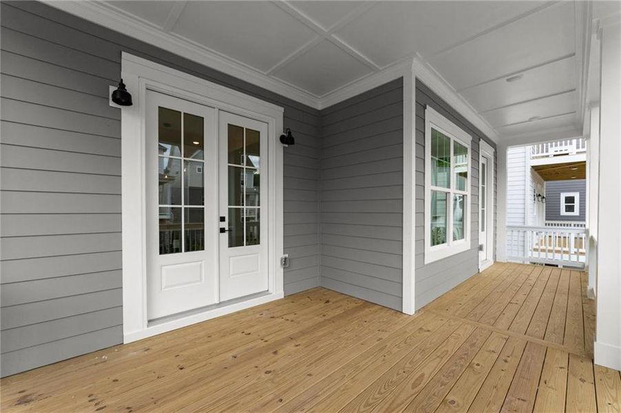 Image 41 of a home in West Town.