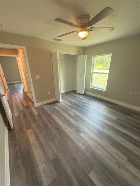 Spacious, unfurnished interior of a new home in , Ocklawaha (Image 16).