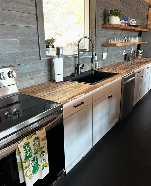 Close-up of interior finishes inside a home in , Breckenridge (Image 11).