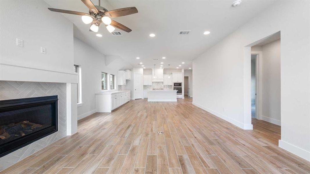 Image 21 of a home in The Heights At Uptown Celina 45'. Image 21 of a home in The Heights At Uptown Celina 45'.