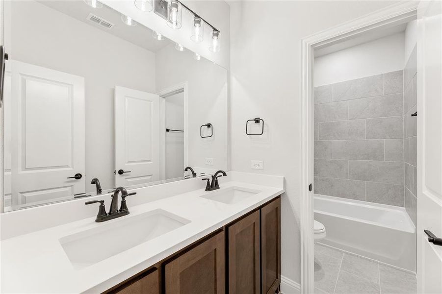 Furnished interior view inside a new home in Sunrise at Garden Valley, Waxahachie (Image 13).