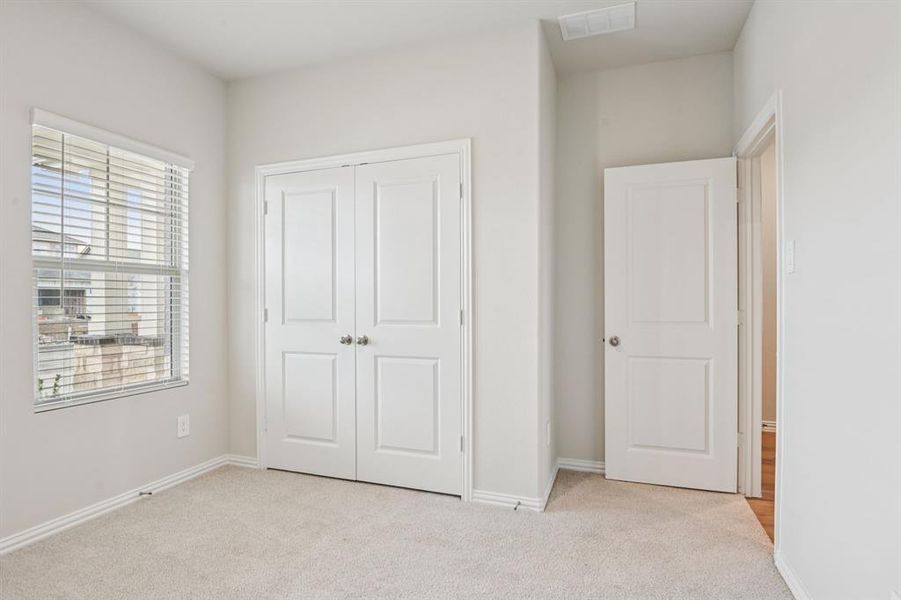 Spacious, unfurnished interior of a new home in River Ridge, Crandall (Image 22).