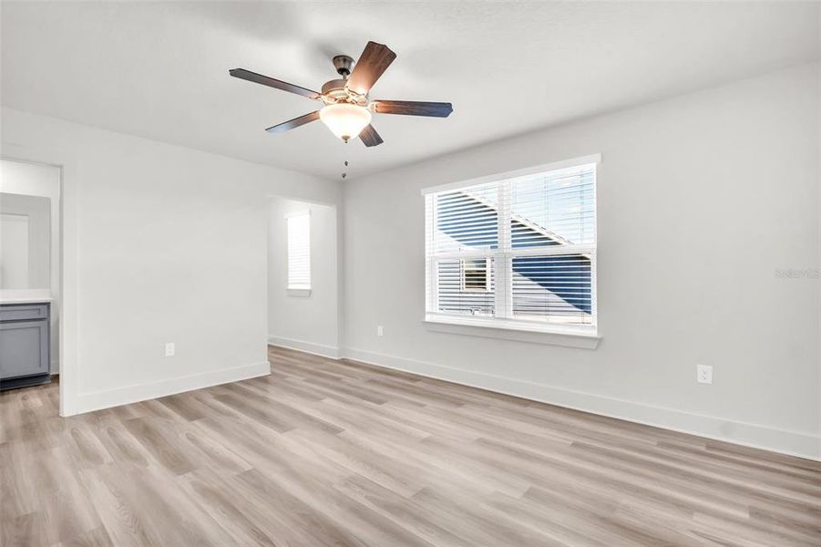 Spacious, unfurnished interior of a new home in Emerald Fields, Hudson (Image 34).