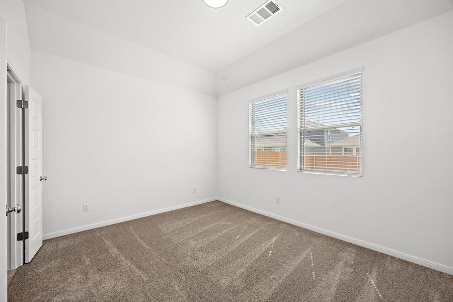 Spacious, unfurnished interior of a new home in Trinity Ranch, Elgin (Image 14). Spacious, unfurnished interior of a new home in Trinity Ranch, Elgin (Image 14).