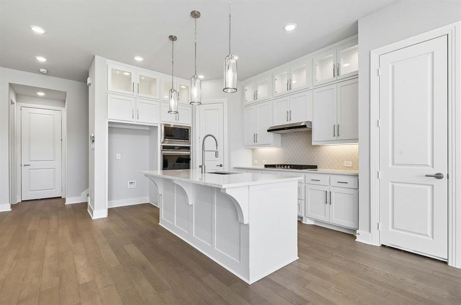 Furnished interior view inside a new home in Walsh: Townhomes - The Patios, Aledo (Image 14). Furnished interior view inside a new home in Walsh: Townhomes - The Patios, Aledo (Image 14).