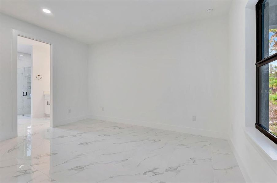Spacious, unfurnished interior of a new home in , Port Charlotte (Image 36). Spacious, unfurnished interior of a new home in , Port Charlotte (Image 36).