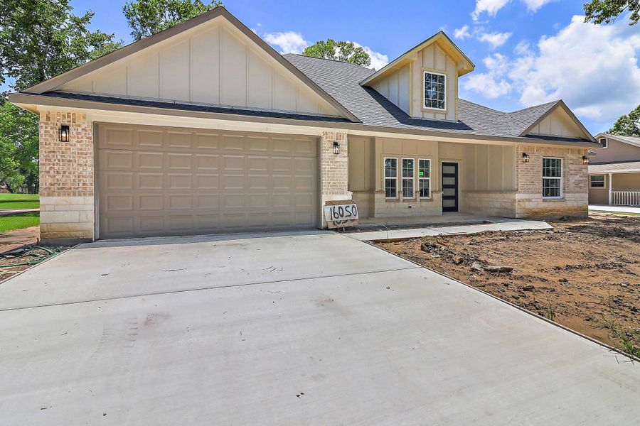 Image 29 of a home in . Image 29 of a home in .