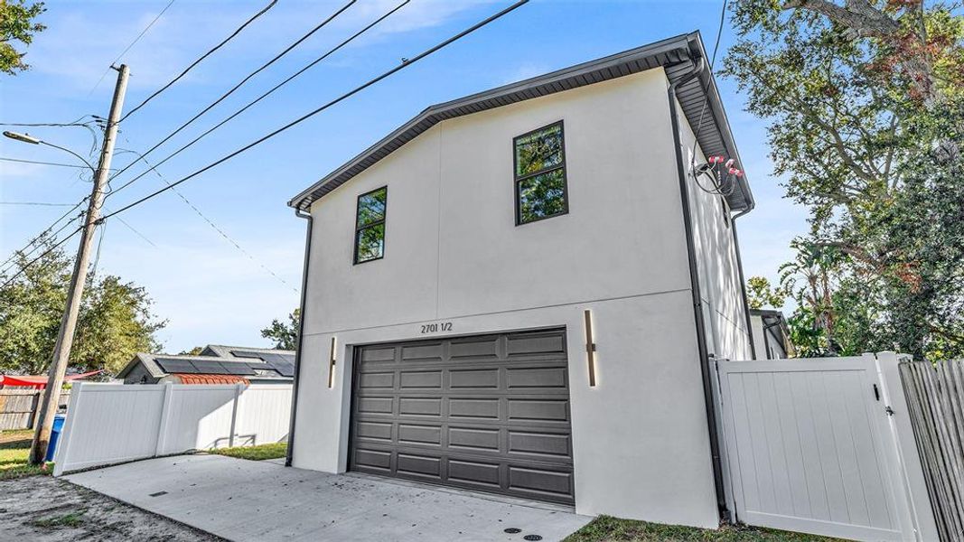 Image 34 of a home in .