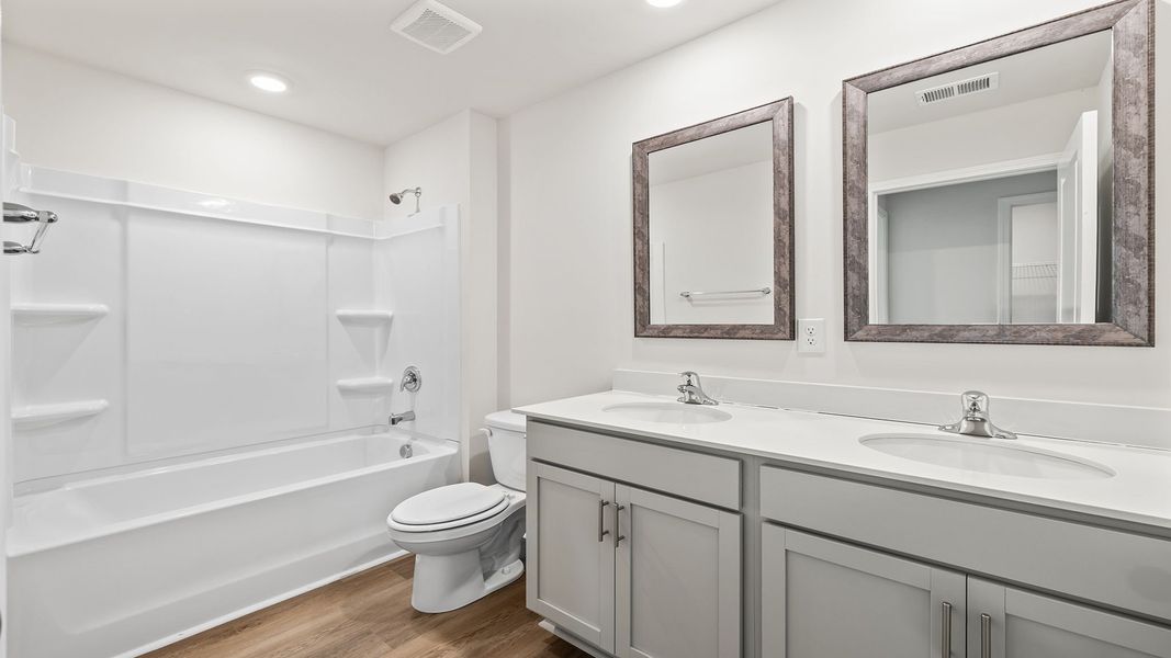 Furnished interior view inside a new home in Cloverdale Hills, Piedmont (Image 7).
