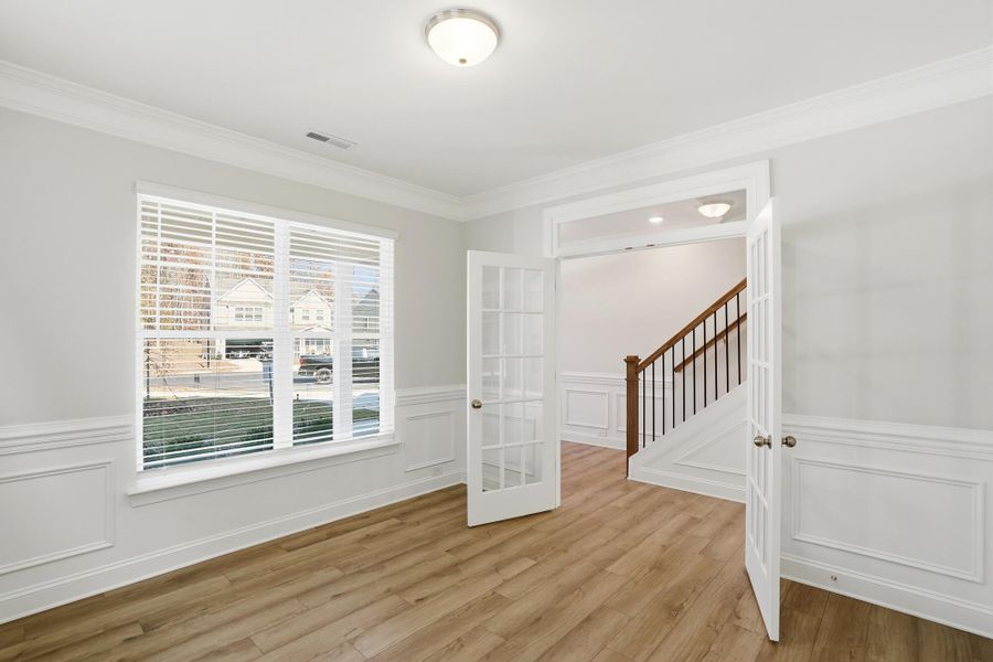 Spacious, unfurnished interior of a new home in Grier Meadows, Charlotte (Image 23).
