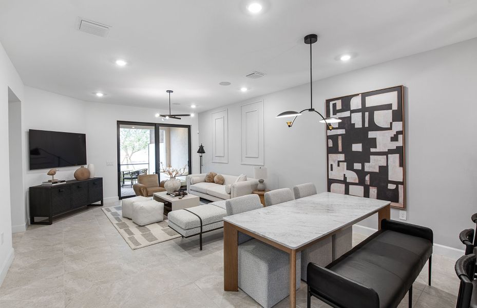 Furnished interior view inside a new home in Del Webb Catalina, Lakewood Ranch (Image 8).