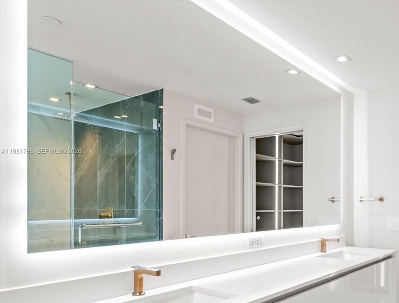 Extra lightening Master bath