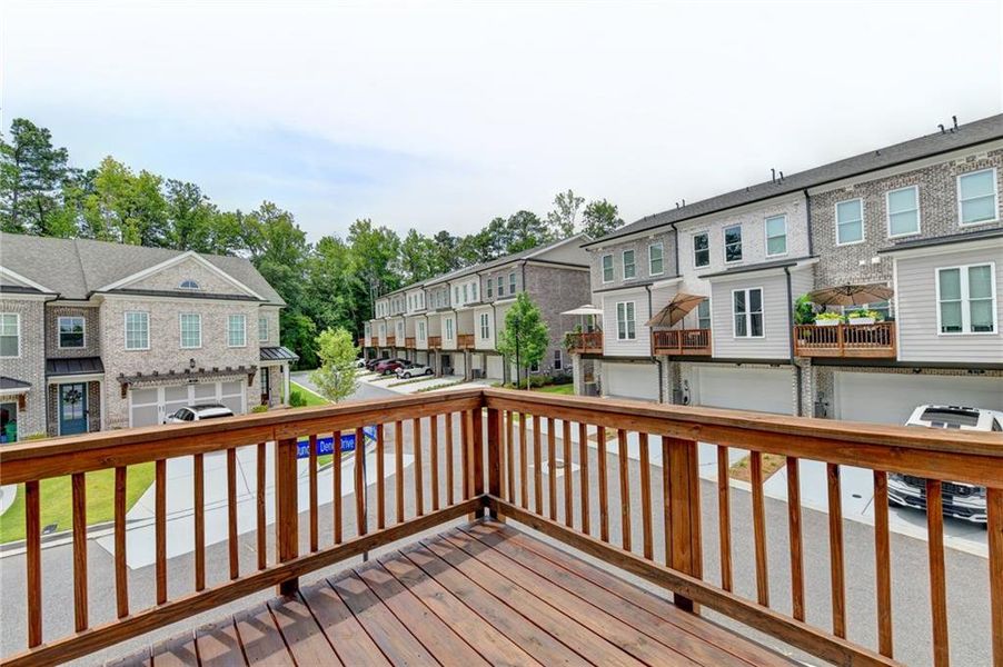 Exterior details and patio area of a home in , Alpharetta (Image 4).