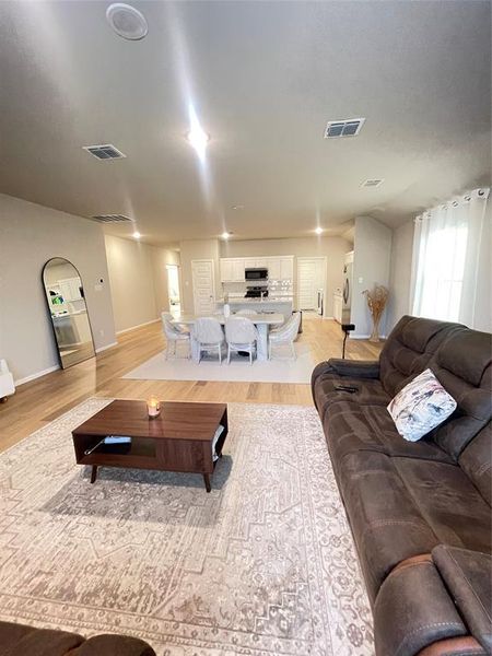 Furnished interior view inside a new home in Stonehaven, Seagoville (Image 5).