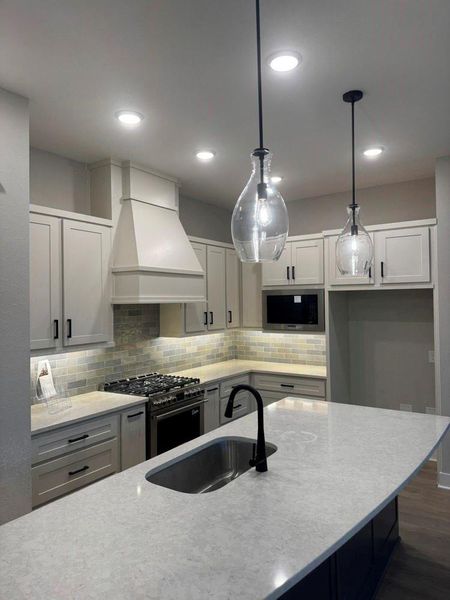 Furnished interior view inside a new home in Retreat at Oak Park, Houston (Image 9).