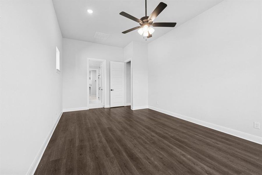 Spacious, unfurnished interior of a new home in South Pointe  Cottage Series, Mansfield (Image 19).