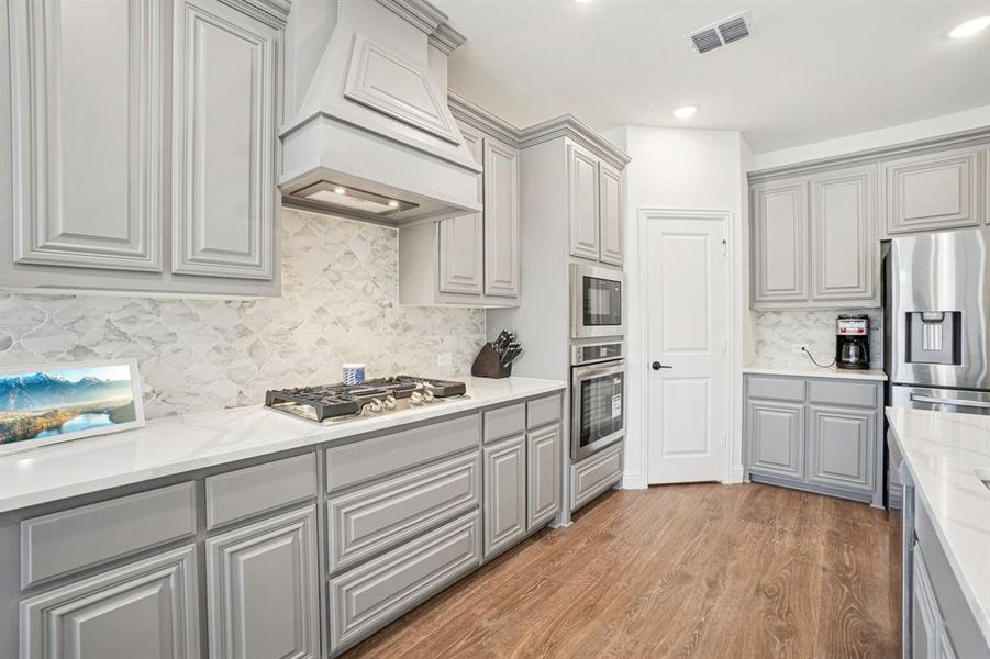 Furnished interior view inside a new home in , Wylie (Image 13). Furnished interior view inside a new home in , Wylie (Image 13).