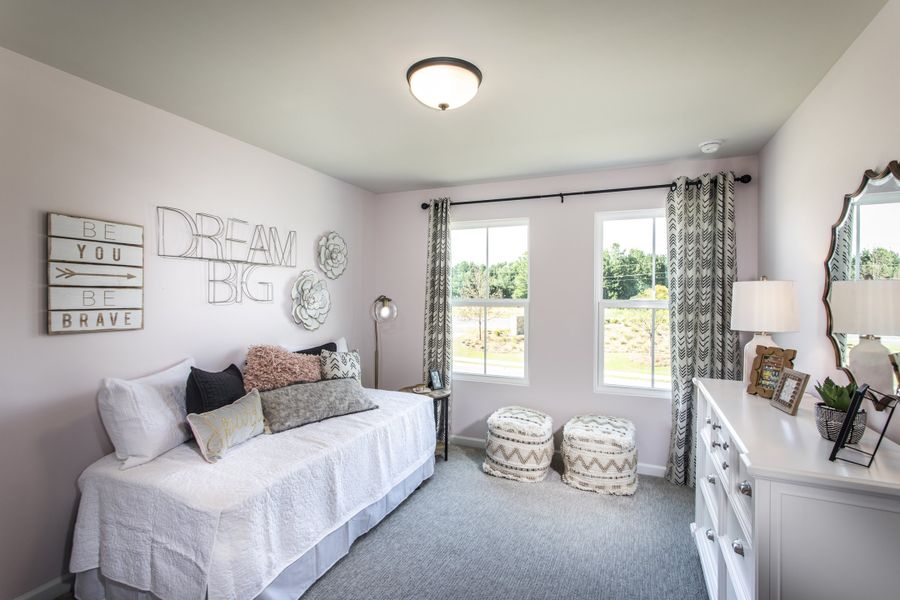 Representative furnished interior of a home built from the Jasper II by Beazer Homes in Cambridge at Steels Bridge, Canton (Image 16).