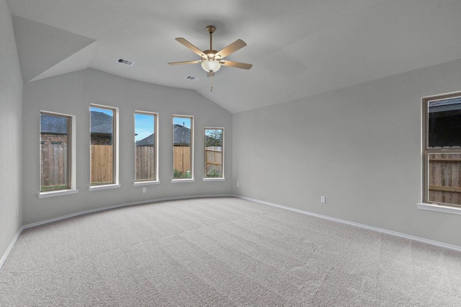 Spacious, unfurnished interior of a new home in , Spring (Image 22).