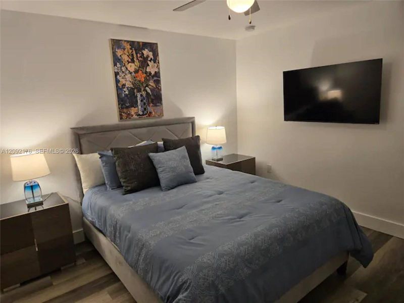 Furnished interior view inside a new home in , Cape Coral (Image 28). Furnished interior view inside a new home in , Cape Coral (Image 28).