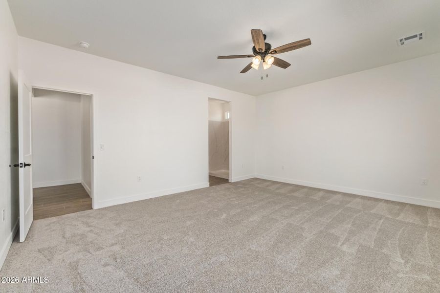 18-Sandstone Mountain