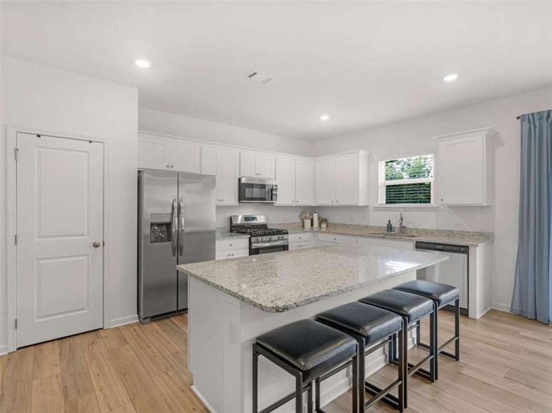 Furnished interior view inside a new home in Timber Ridge, Douglasville (Image 10).