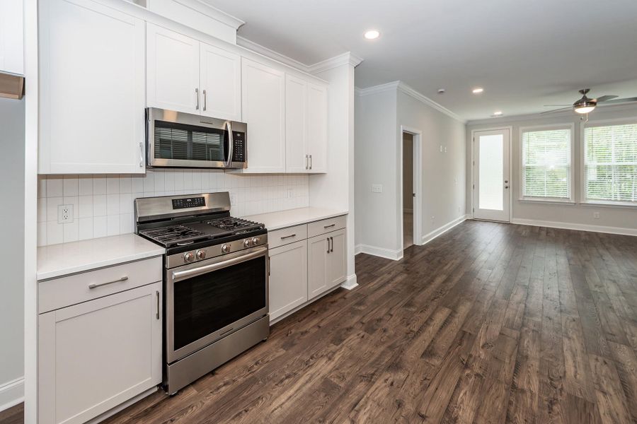 Furnished interior view inside a new home in Hampton Woods, Summerville (Image 14). Furnished interior view inside a new home in Hampton Woods, Summerville (Image 14).