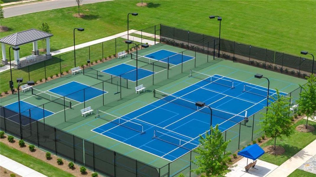 Community amenities in Soleil Belmont Park, Canton (Image 62).