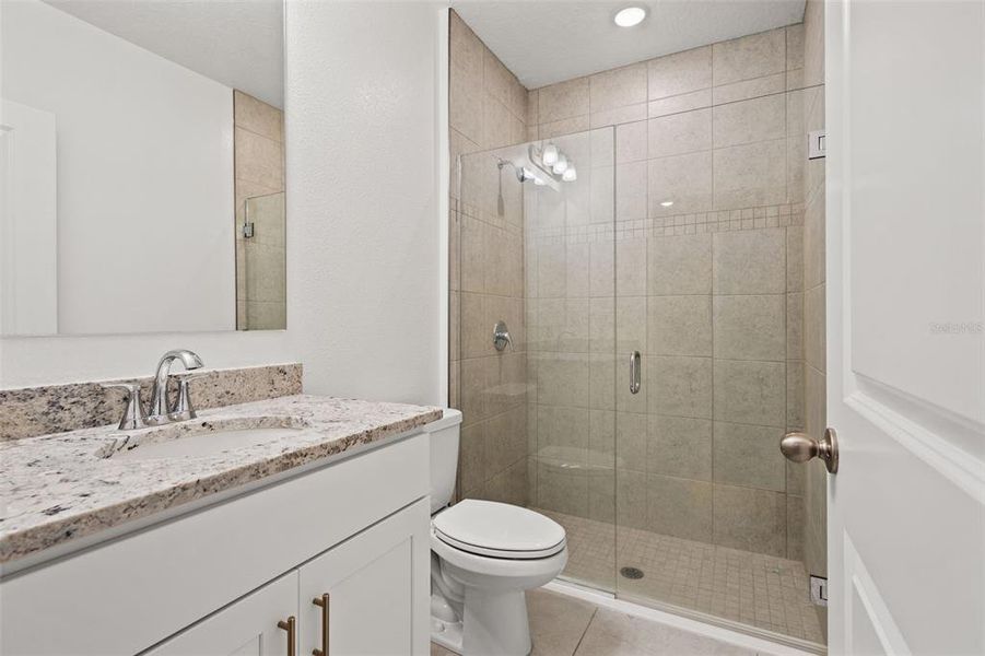 Furnished interior view inside a new home in , Weeki Wachee (Image 5).