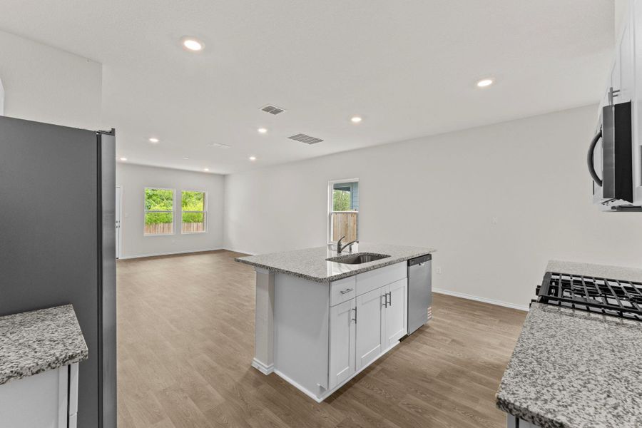 Furnished interior view inside a new home in Bollinger, Maxwell (Image 11).