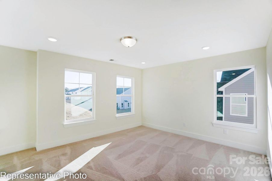 Spacious, unfurnished interior of a new home in Enclave at Riverdale, Huntersville (Image 24).