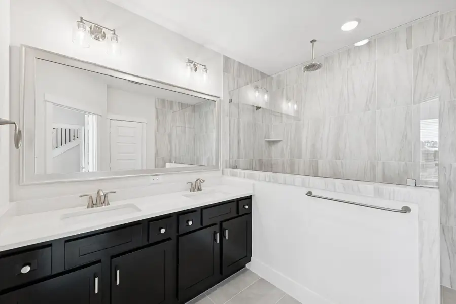 Furnished interior view inside a new home in Retreat at Oak Park, Houston (Image 8).