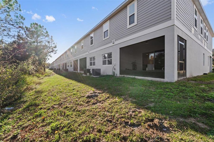 Exterior details and patio area of a home in , Groveland (Image 27).