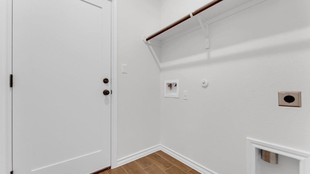 Spacious, unfurnished interior of a new home in , Marble Falls (Image 14). Spacious, unfurnished interior of a new home in , Marble Falls (Image 14).