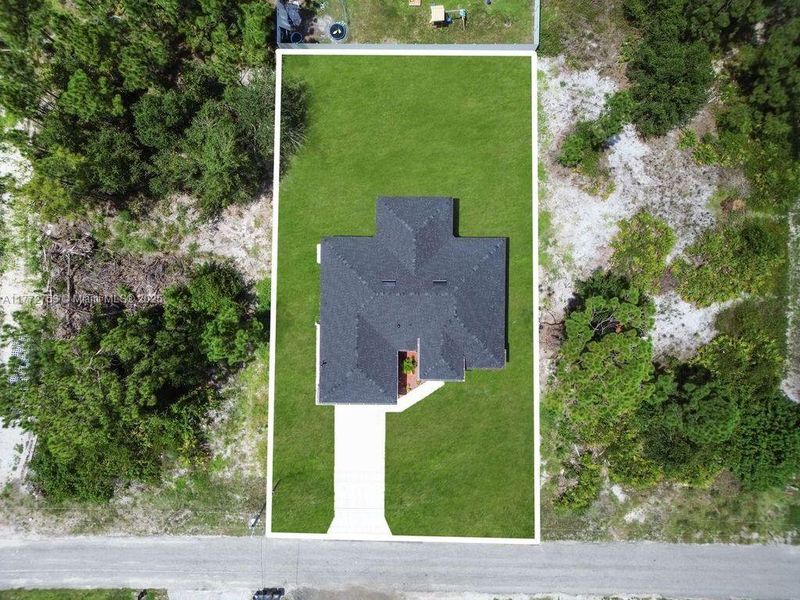 Image 27 of a home in .