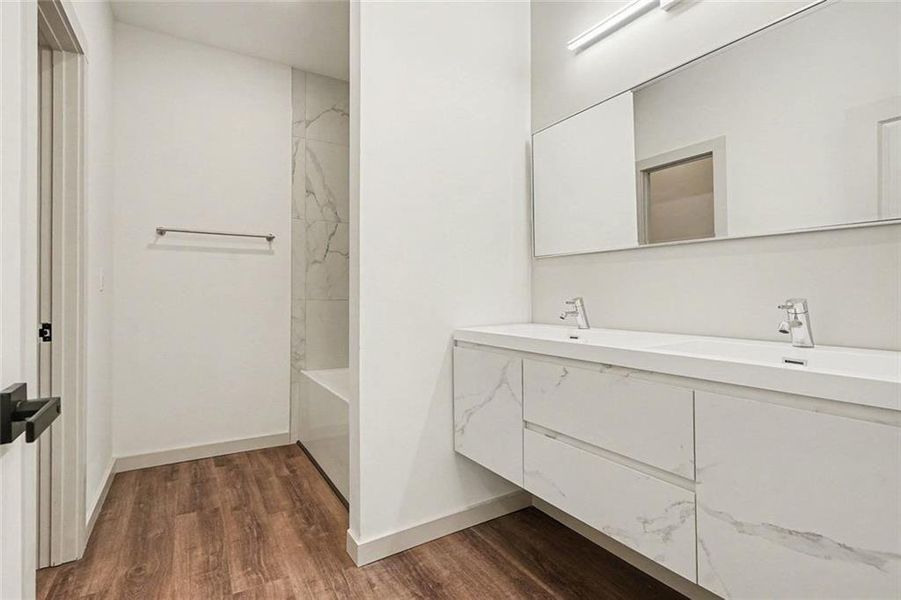 Furnished interior view inside a new home in , Conyers (Image 16).