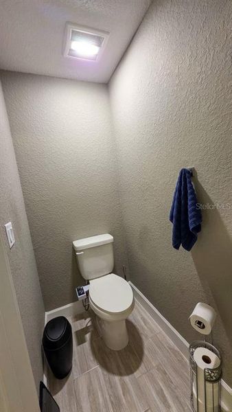 Furnished interior view inside a new home in , Homosassa (Image 40).