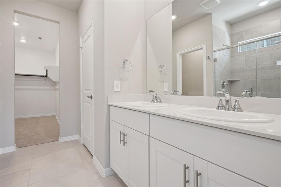 Photo is not of the actual home, but is an inspirational photo of builder’s model home and may depict options, furnishings, and/or decorator features that are not included.