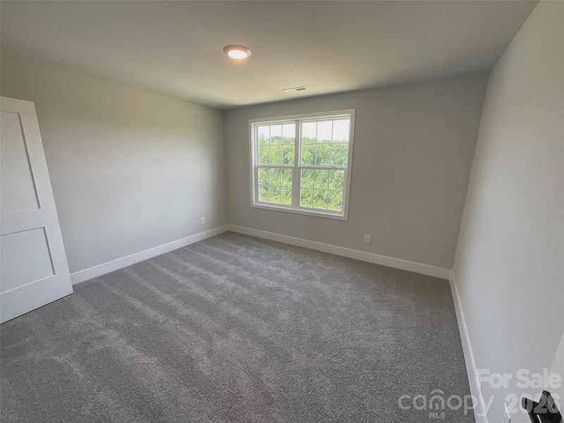 Spacious, unfurnished interior of a new home in Northlake, Statesville (Image 25).