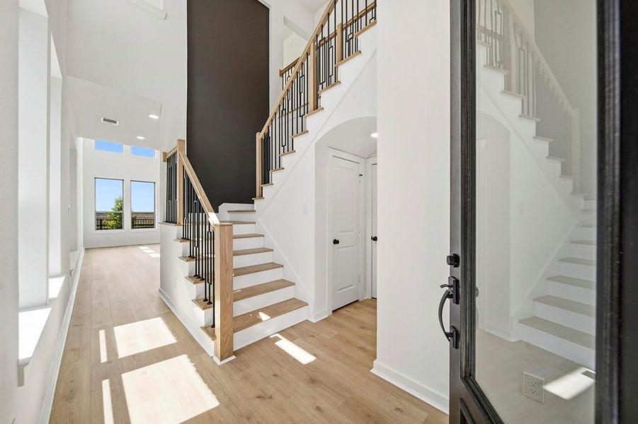 Spacious, unfurnished interior of a new home in Bridgeland, Cypress (Image 13).