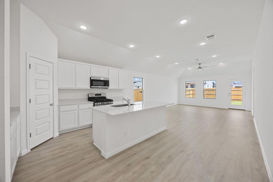 Furnished interior view inside a new home in Trinity Ranch, Elgin (Image 6).