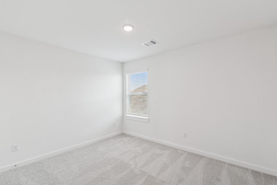 Spacious, unfurnished interior of a new home in Summerview, Fulshear (Image 15).