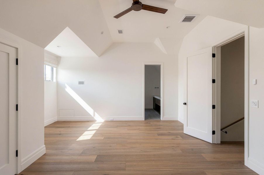 Spacious, unfurnished interior of a new home in , Charleston (Image 112). Spacious, unfurnished interior of a new home in , Charleston (Image 112).