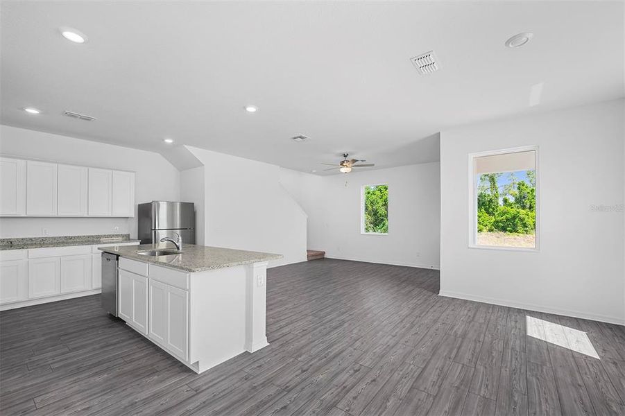 Image 17 of a home in Noah Estates at Tuscany Preserve. Image 17 of a home in Noah Estates at Tuscany Preserve.