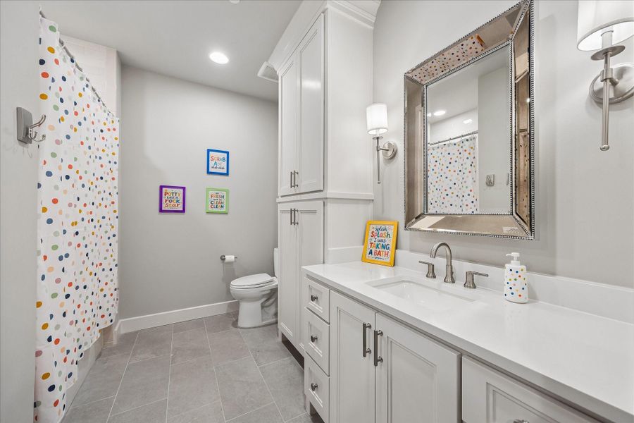 Furnished interior view inside a new home in , Houston (Image 35).