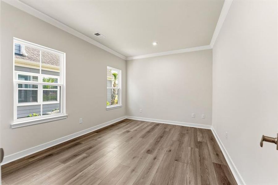 Spacious, unfurnished interior of a new home in Grande Dunes North Village, Myrtle Beach (Image 19). Spacious, unfurnished interior of a new home in Grande Dunes North Village, Myrtle Beach (Image 19).