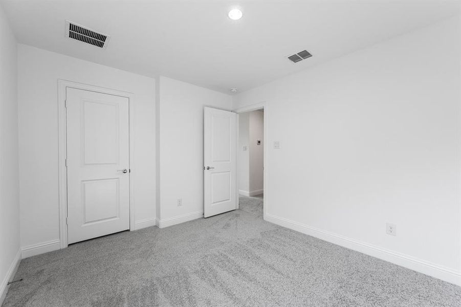 105 North Sky Drive ~ Ready Now 105 North Sky Drive ~ Ready Now