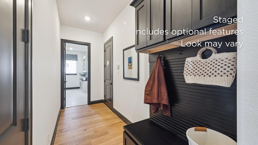 Furnished interior view inside a new home in Woodhavyn 60', Magnolia (Image 16).